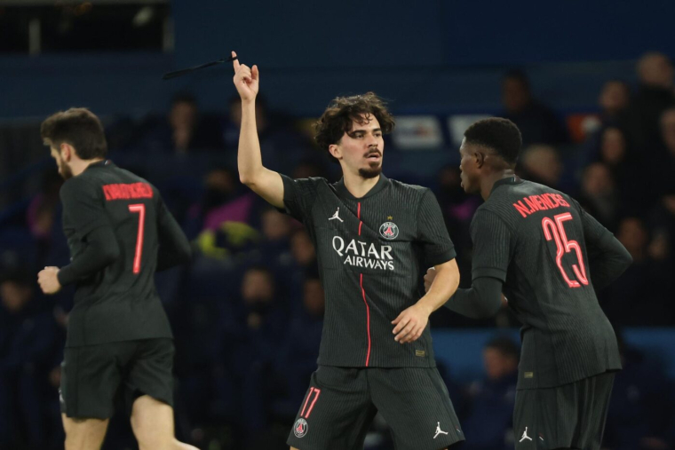 Une légende du PSG adoube Vitinha