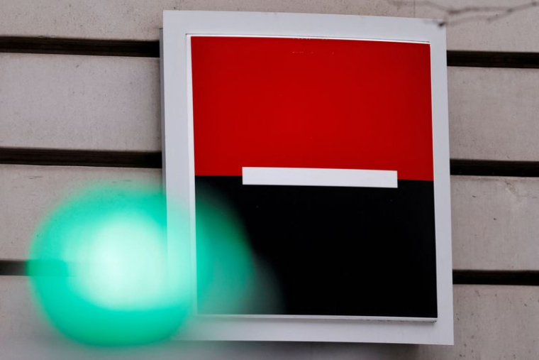 ALD, FILIALE DE SOCGEN, VA ACQUÉRIR LEASEPLAN POUR 4,9 MILLIARDS D'EUROS