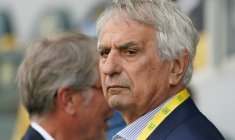 Coach Vahid exhorte les supporters nantais à siffler ses joueurs