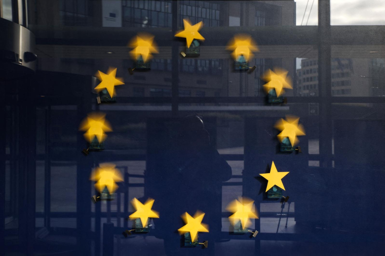 Dans l'UE, les taux de chômage les plus élevés en juin ont été enregistrés en Espagne (12,6%), en Grèce (12,3%), en Italie (8,1%) ( AFP / ARIS OIKONOMOU )