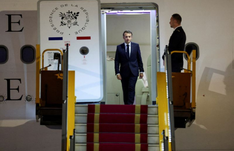 Le président français Macron en visite au Viêt Nam