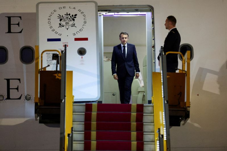 Le président français Macron en visite au Viêt Nam