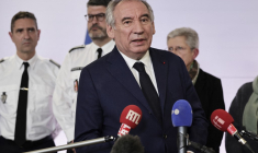 François Bayrou à Paris, le 14 décembre 2024. ( AFP / STEPHANE DE SAKUTIN )