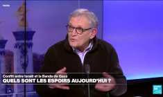 Rony Brauman : "Aucune population n'a subie de bombardements d'une telle intensité"
