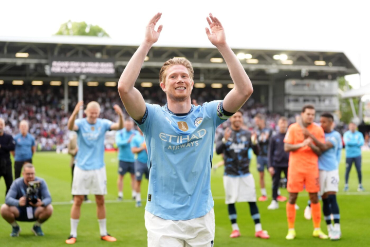 Le président de Naples très confiant sur la venue de Kevin De Bruyne