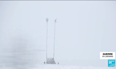 Russie : les convois militaires défilent vers la frontière ukrainienne