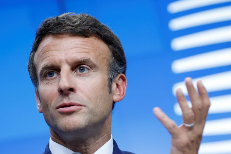 FRANCE: MACRON "TRÈS CONFIANT" QUANT À DES COMPROMIS LÉGISLATIFS