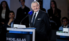 Jean-Michel Aulas derrière les Verts aux élections municipales