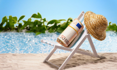transat argent plage (Crédits: Adobe Stock)