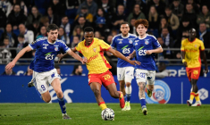 Tenu en échec à Strasbourg, Lens reste dauphin de Paris