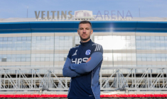 Edin Džeko débute son aventure à Schalke avec un record