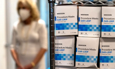 CORONAVIRUS: LES AMÉRICAINS POURRAIENT DEVOIR ENCORE PORTER UN MASQUE EN 2022