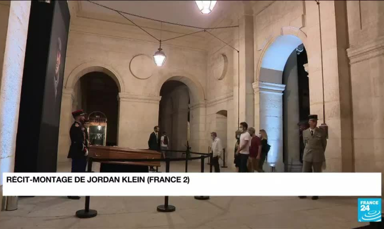 Mort de Jean-Paul Belmondo : la France a rendu hommage à "Bébel"