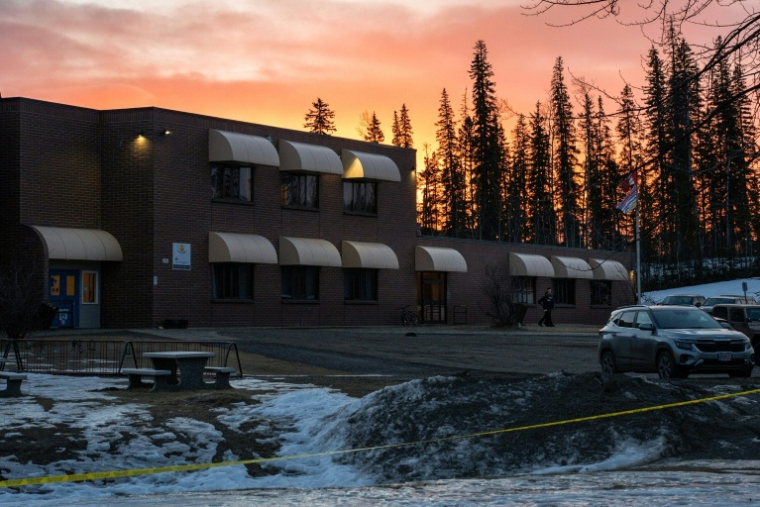 Ecole de Tumbler Ridge, au Canada, le 12 février 2026 ( AFP / Paige Taylor White )