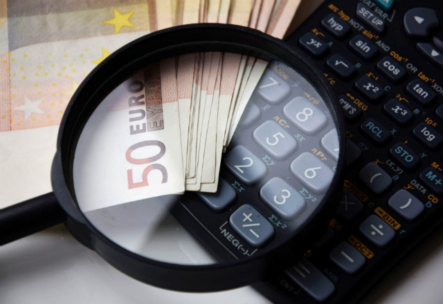 les rendements en assurance vie sont encore en baisse mais les performances restent contrastées entre assureurs ( Crédits : Pexels )