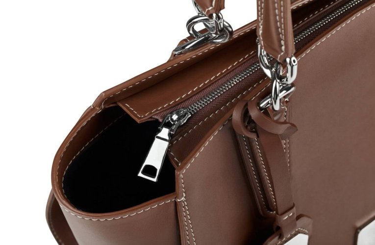 Faux mais stylés : la success story des “dupes” sur les réseaux sociaux / iStock.com - Sergey Nazarov