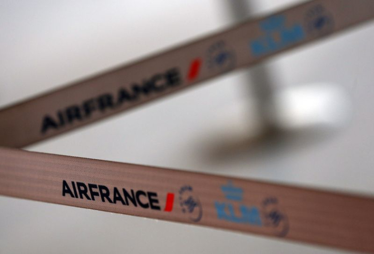 Une barrière d'Air France-KLM à l'aéroport Marseille-Provence