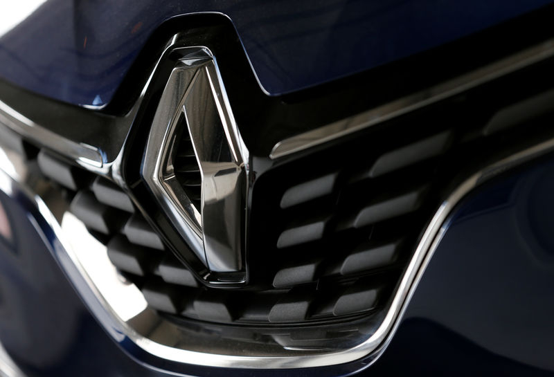 L'AVENIR DE RENAULT N'EST PAS UNE QUESTION DE PERSONNES, DIT BOLLORÉ