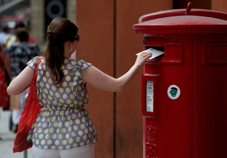 ( AFP / ANDREW COWIE )