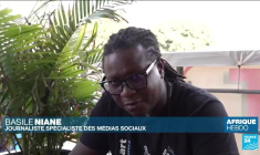 Mabeye Deme photographie Dakar avec un regard pudique et poétique