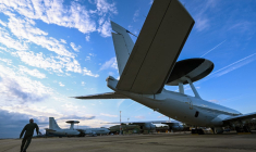 Un avion sur la base de Geilenkirchen, en Allemagne, le 20 juin 2023. ( AFP / INA FASSBENDER )