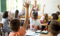 Assurance scolaire : faut-il en souscrire une ? Comment la choisir ? / iStock.com -