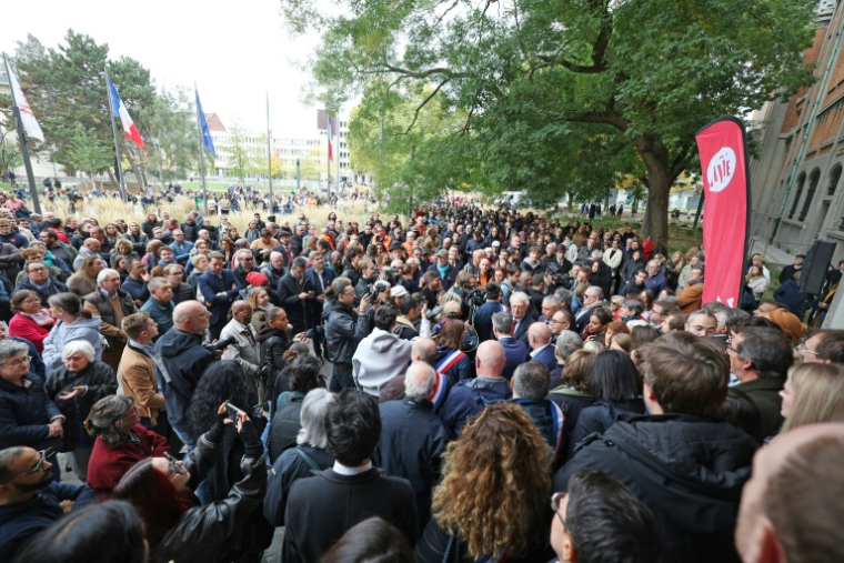 Rassemblement à Lille le 19 octobre 2026 contre les pillages et les violences de la veille ( AFP / Francois LO PRESTI )