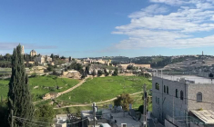 Sirènes entendues à Jérusalem alors qu'Israël annonce une "frappe préventive" contre l'Iran