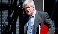 GRANDE-BRETAGNE: REVERS POUR JOHNSON AVEC LA DÉMISSION DU TSAR DE L'ÉTHIQUE DU GOUVERNEMENT