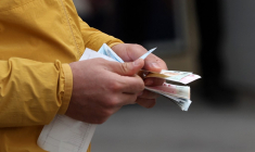 ( AFP / ADEM ALTAN )