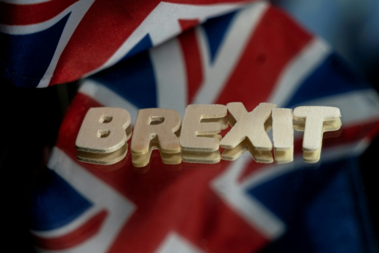 Entre montagnes de paperasse, explosion des coûts et espoirs déçus: dix ans après le vote du Brexit (23 juin 2026), les patrons de petites et moyennes entreprises (PME) britanniques sont toujours en première ligne ( AFP / Kenzo TRIBOUILLARD )