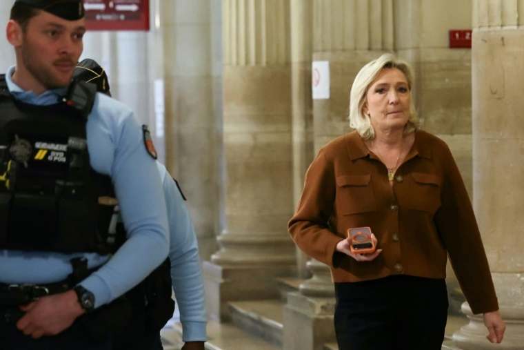 Marine Le Pen à la Cour d'appel de Paris, le 15 janvier 2026 ( AFP / Alain JOCARD )