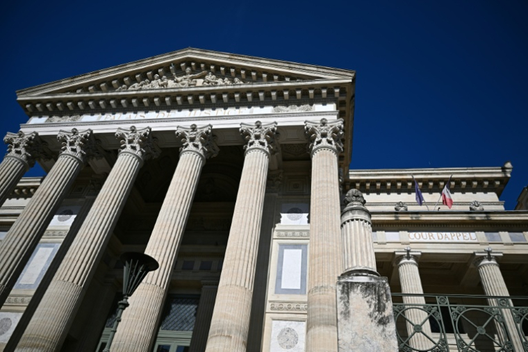 Vue du palais de justice de Nîmes où doit se tenir le procès en appel des viols de Mazan, le 19 septembre 2025 ( AFP / GABRIEL BOUYS )