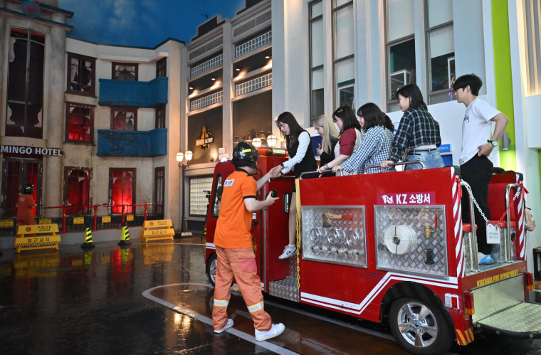 KidZania, à Séoul, le 28 juin 2024. ( AFP / JUNG YEON-JE )
