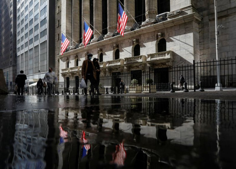 WALL STREET OUVRE EN BAISSE
