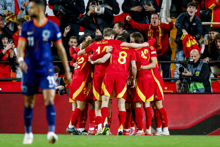 Bousculée, l'Espagne vient à bout des Pays-Bas aux tirs aux buts