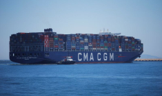 Un cargo de CMA CGM dans le port d'Algeciras, Espagne