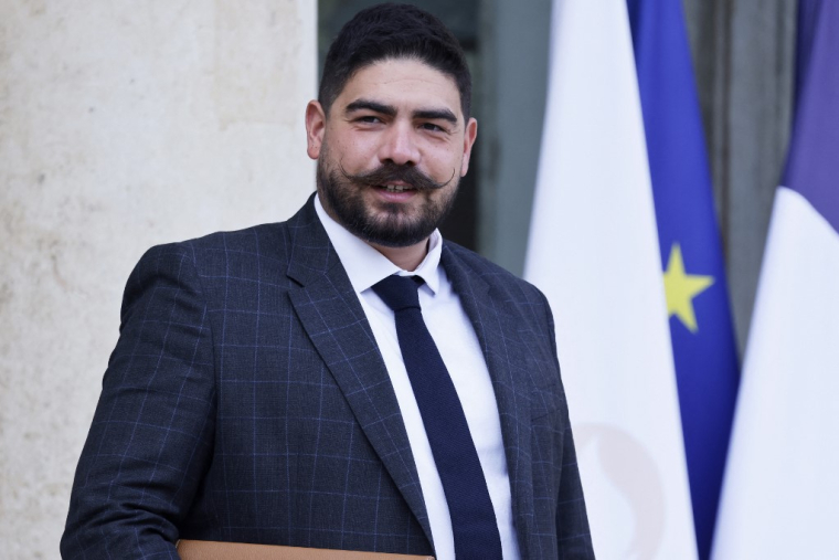 Guillaume Kasbarian à Paris, le 1er octobre 2024. ( AFP / LUDOVIC MARIN )