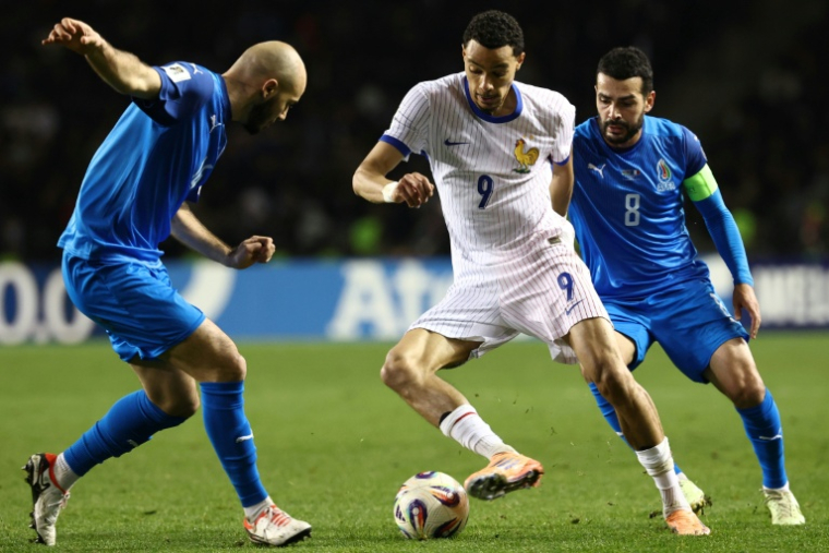 Hugo Ekitike (C) lors de la victoire de la France 3-1 en Azerbaïdjan en éliminatoires de la Coupe du monde 2026, le 16 novembre 2025 à Bakou ( AFP / FRANCK FIFE )
