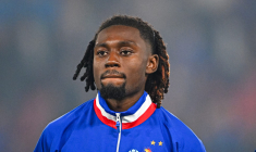 Un cadre de l'équipe de France quitte le rassemblement