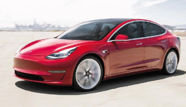Tesla Model 3 propulsion 306 chevaux (2021, 44.800 kilomètres)