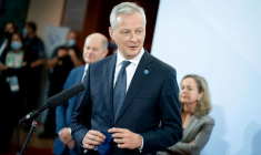 L'ETAT NE SE FERA PAS DICTER SON CALENDRIER SUR SUEZ-VEOLIA, DIT LE MAIRE