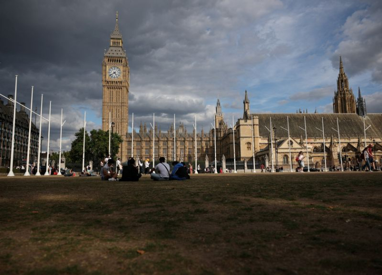 Big Ben sous un ciel couvert, à Londres