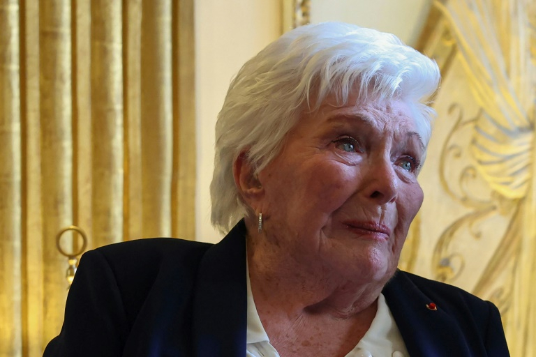 La chanteuse et comédienne française Line Renaud, lors d'une cérémonie organisée au ministère de la Culture, à Paris, le 12 mai 2025 ( AFP / ALAIN JOCARD )