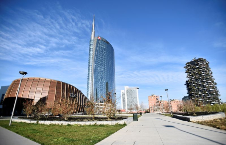 UNICREDIT ACCUSE UNE PERTE DE 2,71 MILLIARDS D'EUROS AU 1ER TRIMESTRE