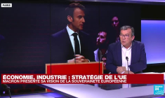 A La Haye, Emmanuel Macron évoque la souveraineté économique et industrielle de l'Europe
