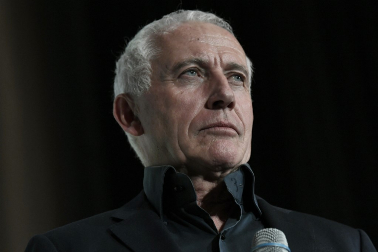 Le lobbyiste et conseiller politique de la Fédération nationale des chasseurs (FNC) Thierry Cost, lors de l'assemblée générale de la FNC à Paris le 22 mars 2022. ( POOL / STEPHANE DE SAKUTIN )