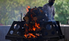 CORONAVIRUS: L'INDE POURRAIT SUBIR UNE TROISIÈME VAGUE D'ICI OCTOBRE, SELON UNE ENQUÊTE REUTERS