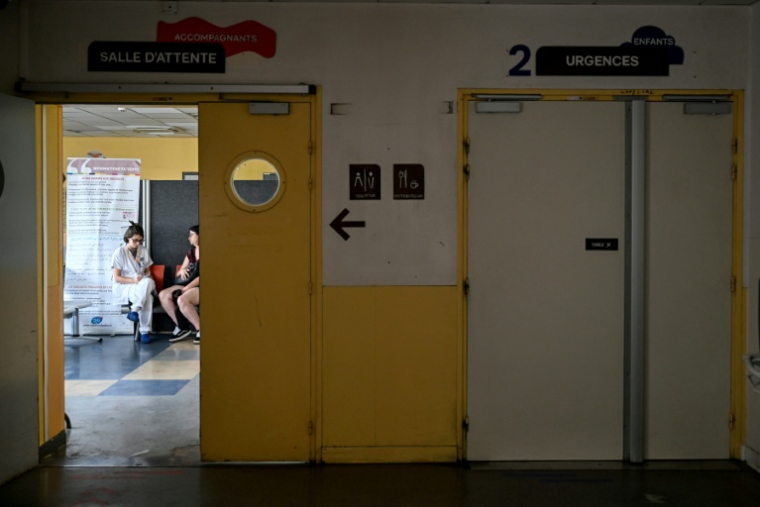au service des urgences pédiatriques du CHU de Montpellier, le 2 juin 2026 dans l'Hérault ( AFP / Gabriel BOUYS )