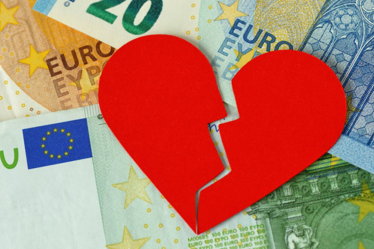 Compte joint après séparation : comment se protéger des retraits abusifs de l'ex-conjoint ? / iStock.com - CalypsoArt